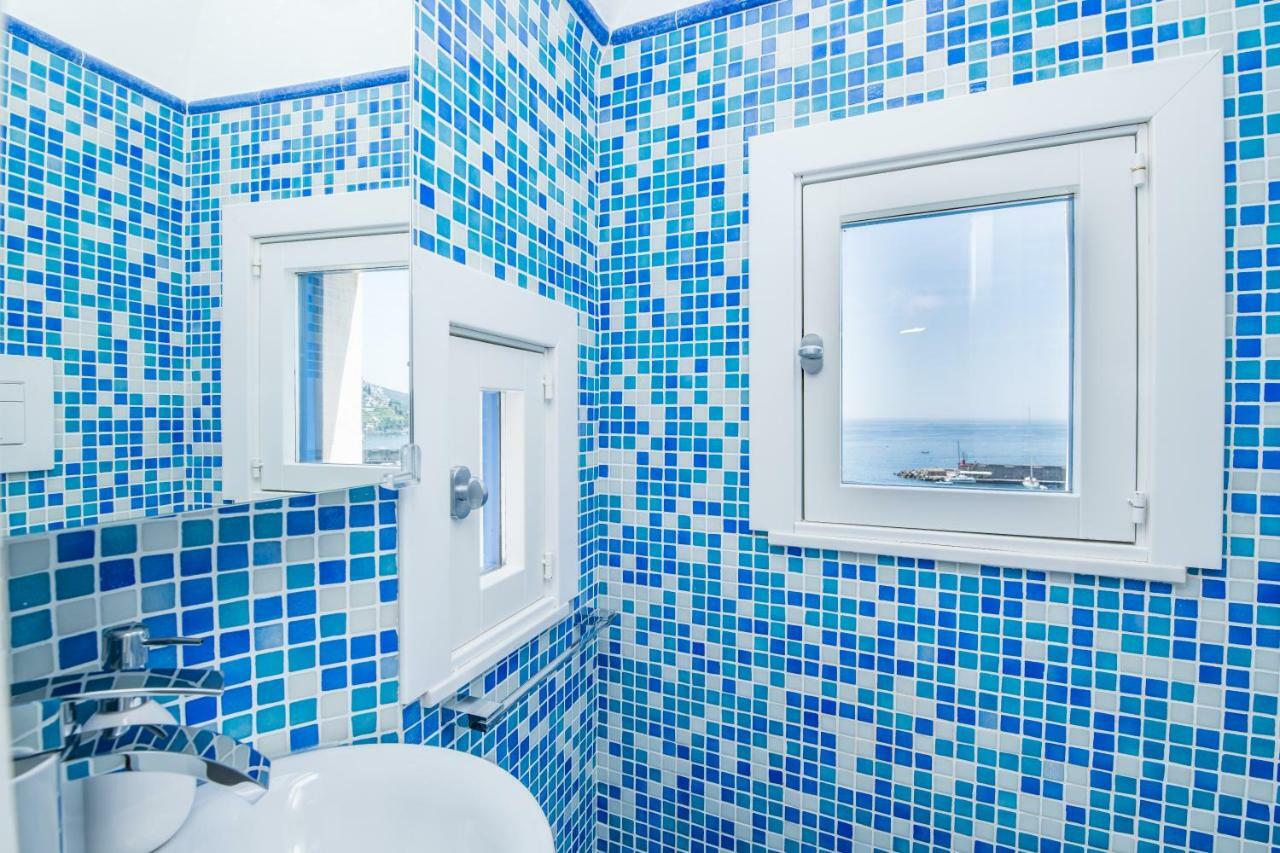 Suite Picasso Amalfi Dış mekan fotoğraf