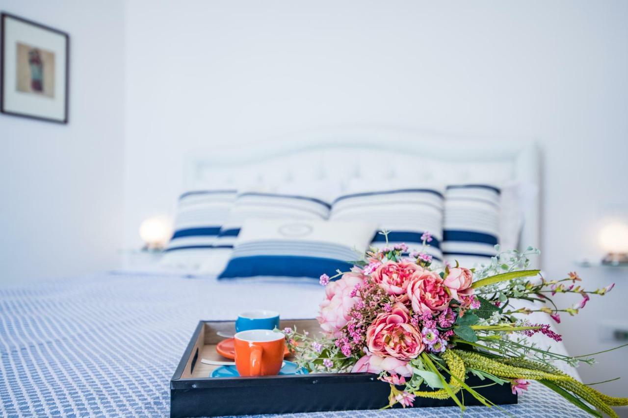 Suite Picasso Amalfi Dış mekan fotoğraf