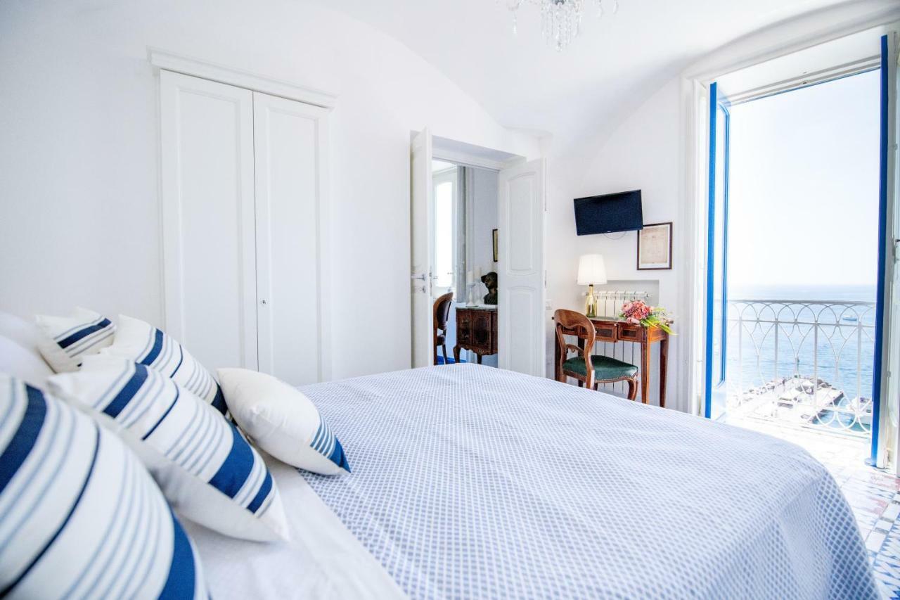 Suite Picasso Amalfi Dış mekan fotoğraf
