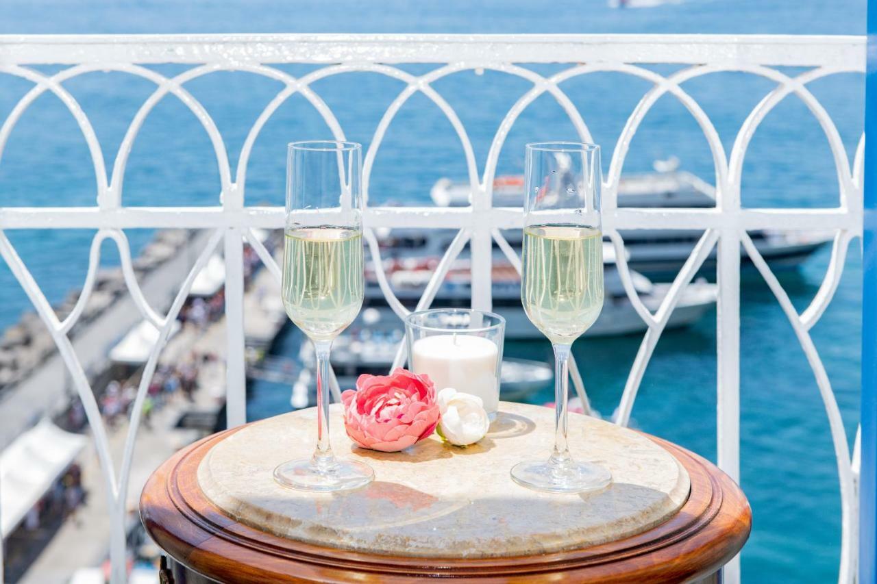 Suite Picasso Amalfi Dış mekan fotoğraf